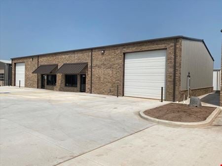 A look at 7605 NW 79th Place commercial space in Oklahoma City