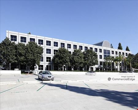 A look at Nobel Corporate Plaza commercial space in San Diego