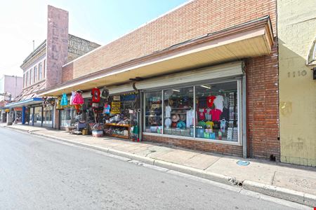 A look at 1114 Lincoln St commercial space in LAREDO