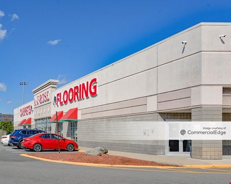 A look at Sherman Plaza Retail space for Rent in Saugus