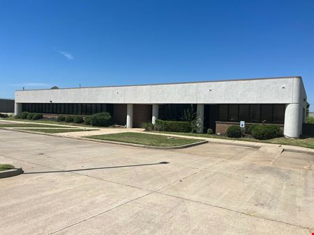 A look at 3501 S. Lakeside Drive commercial space in Oklahoma City