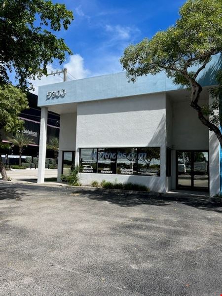 A look at 3,373 SF Office/Warehouse Condo w/ 3,100 SF Storage Mezzanine commercial space in Fort Lauderdale