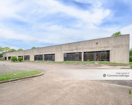 A look at 10920 Kinghurst Drive commercial space in Houston