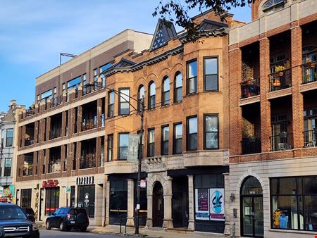 A look at 1420-1422 W Irving Park Commercial space for Rent in Chicago