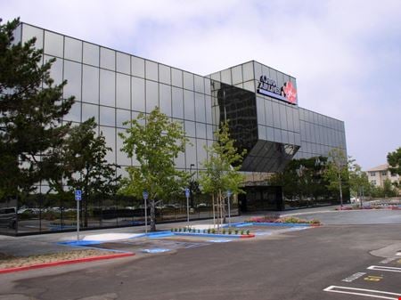 A look at 200 Continental Blvd Office space for Rent in El Segundo