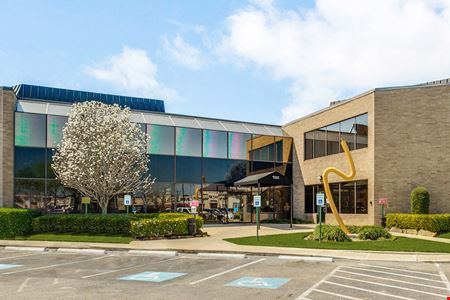 A look at 7111 Harwin Drive commercial space in Houston