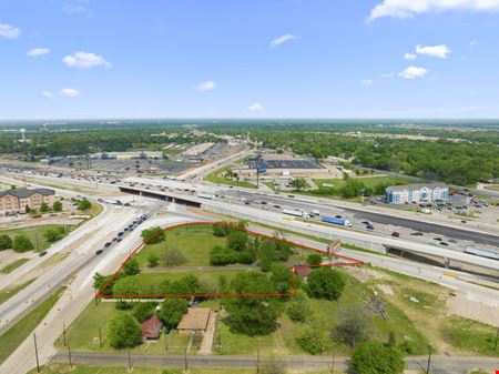 A look at Waco Dr commercial space in Waco