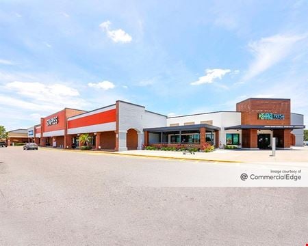 A look at Regency Square Commercial space for Rent in Brandon
