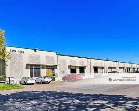 A look at Pine Forest Business Center Commercial space for Rent in Houston