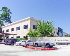 Six Pines Medical Plaza