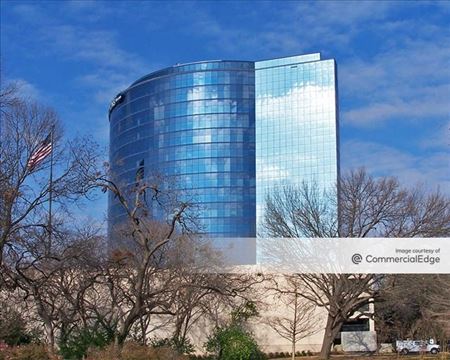 A look at Parkside Tower commercial space in Dallas