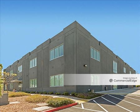 A look at Lakeside Center commercial space in Sunnyvale