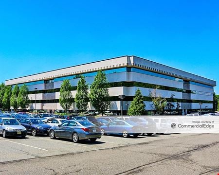 A look at 280 Corporate Center - 4 Becker Farm Road Commercial space for Rent in Roseland