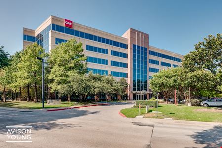 A look at Corporate Centre Office space for Rent in Dallas
