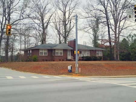 A look at Skylyn Dr House commercial space in Spartanburg