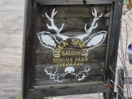 The Legendary Bucksnort Saloon - Pine