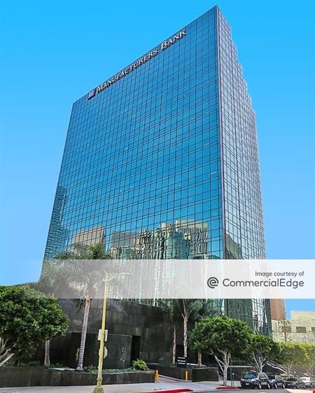 A look at Manulife Plaza Office space for Rent in Los Angeles