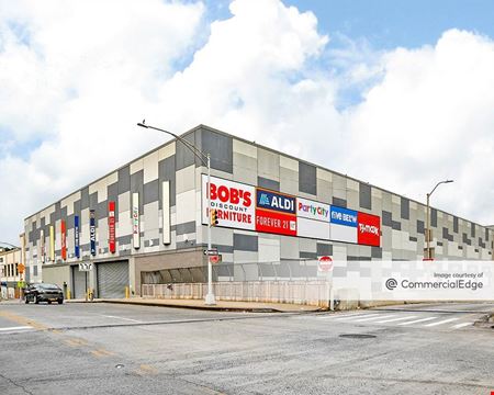A look at Broadway Plaza commercial space in Bronx