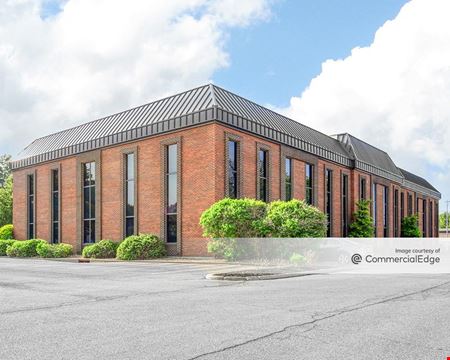A look at Corinth Executive Building commercial space in Prairie Village