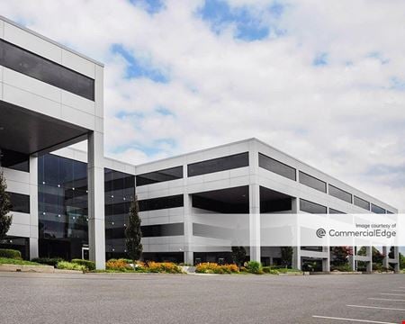 A look at Fairfield Corporate Center Office space for Rent in Melville