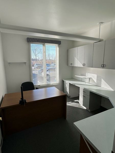 A look at Munster Offices Suites Office space for Rent in Munster