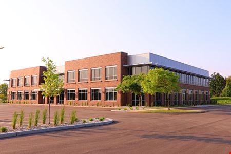 A look at Donges Bay Office Center commercial space in Mequon