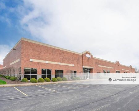 A look at 32405 & 32425 Aurora Road commercial space in Solon