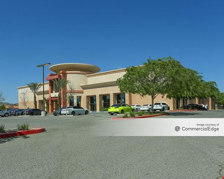 A look at 18550 Dexter Avenue commercial space in Lake Elsinore