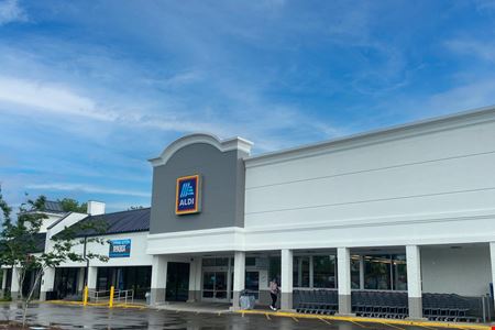A look at Watson Glen Shopping Center commercial space in Franklin