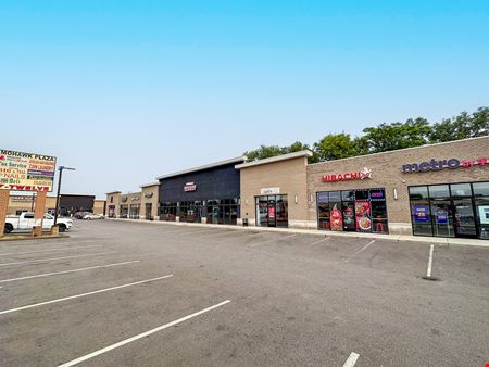 A look at 2005-2201 E 8 Mile Rd Retail space for Rent in Warren