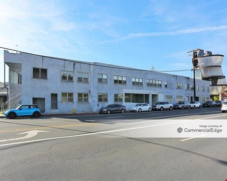 A look at Conjunctive Points - What Wall &amp; 3520-3526 Hayden Avenue Commercial space for Rent in Culver City