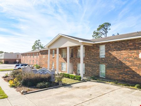 A look at 330-Unit REO Apartment Complex: Cherry Creek Apartments commercial space in Baton Rouge