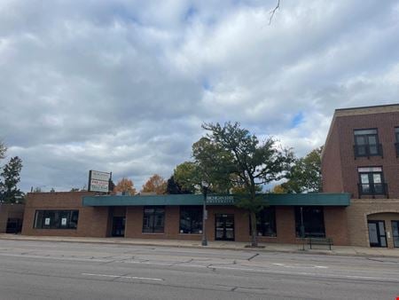 A look at 1609 E Michigan Ave commercial space in Lansing