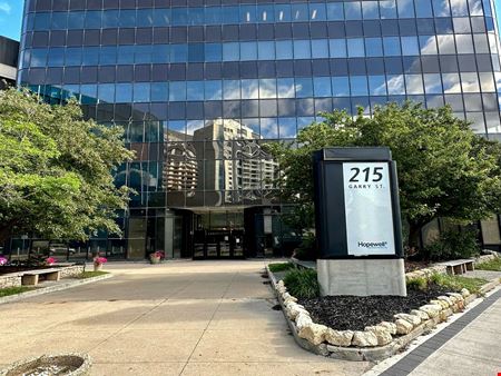 A look at 215 Garry Street Office space for Rent in Winnipeg