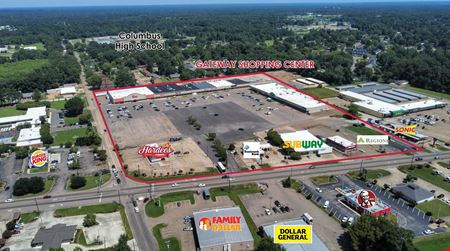 A look at Gateway Shopping Center Retail space for Rent in Columbus