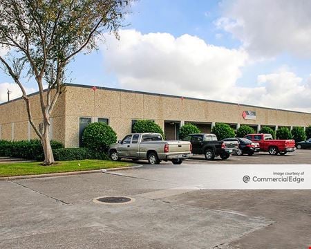 A look at Central Park Northwest - 4930 Dacoma Street Industrial space for Rent in Houston