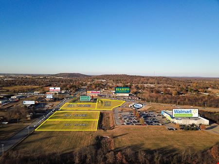 A look at Butterfield Coach Rd and HWY 412 commercial space in Springdale