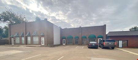 A look at 210 W. Edmond Road commercial space in Edmond