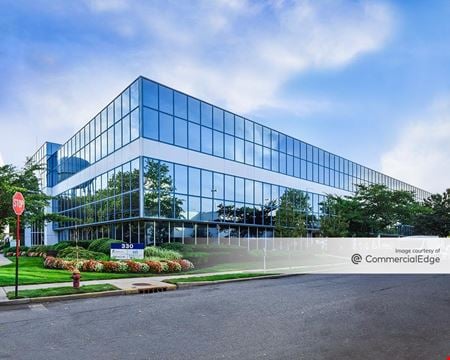A look at Century Plaza Office space for Rent in Mineola