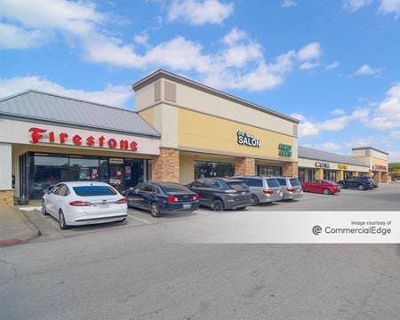 A look at Carrolton Park - 1103-1107 South Josey Lane & 1916-1918 East Belt Line Road Retail space for Rent in Carrollton