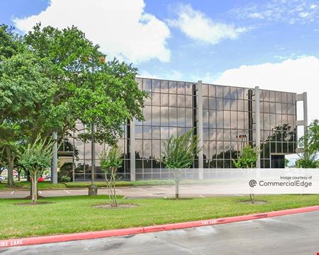 A look at One Cypresswood commercial space in Houston