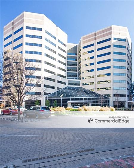 A look at Park Central 8 commercial space in Dallas