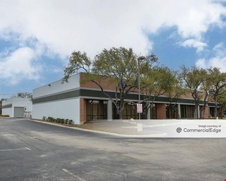 A look at 12 Thousand Professional Center - 12001 Network Blvd commercial space in San Antonio