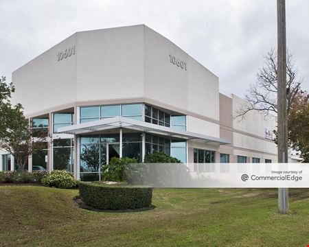 A look at Century Oaks Business Park Industrial space for Rent in Houston