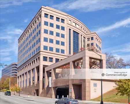 A look at Pershing Park Plaza Office space for Rent in Atlanta