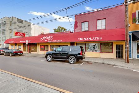 A look at 4723-4739 SE Hawthorne Blvd commercial space in Portland