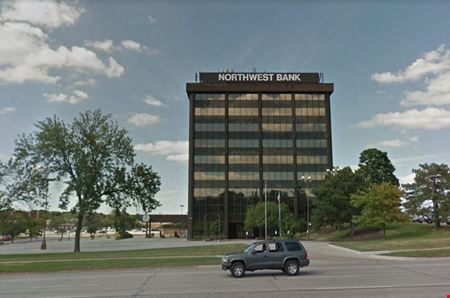 A look at 100 E Kimberly Road Office space for Rent in Davenport
