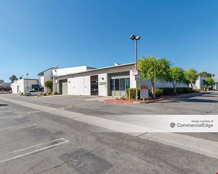 A look at Warner Business Park commercial space in Canoga Park