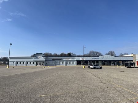 A look at Hillside Plaza Retail space for Rent in Manistee