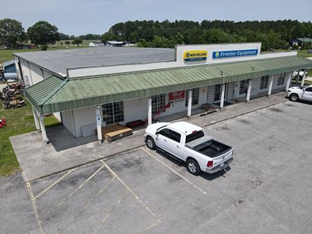 A look at 8142 NC Hwy 11 commercial space in Ayden